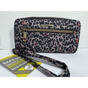 Travelon Wristlet Wallet RFID Animal Print Zip Around Identity Protection Travel